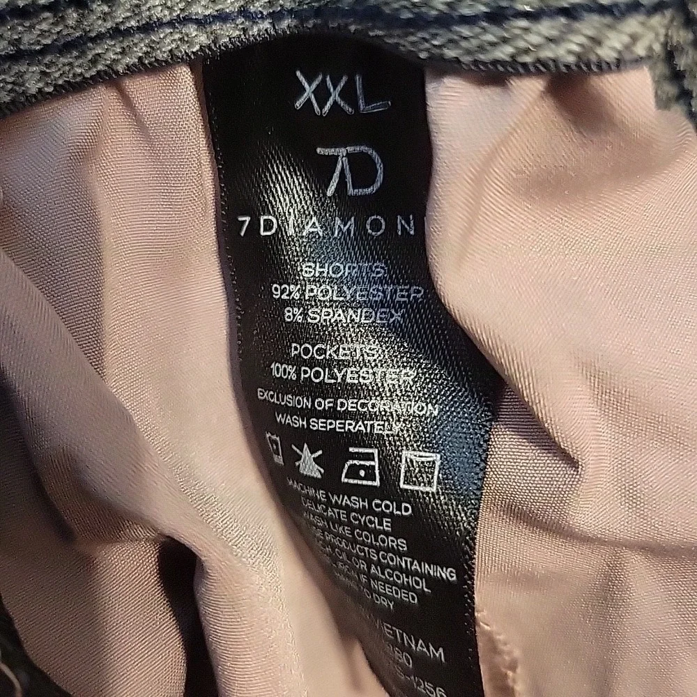 7 Diamonds Core Active Shorts‎ Mens XXL Black Purple Geometric AOP NEW